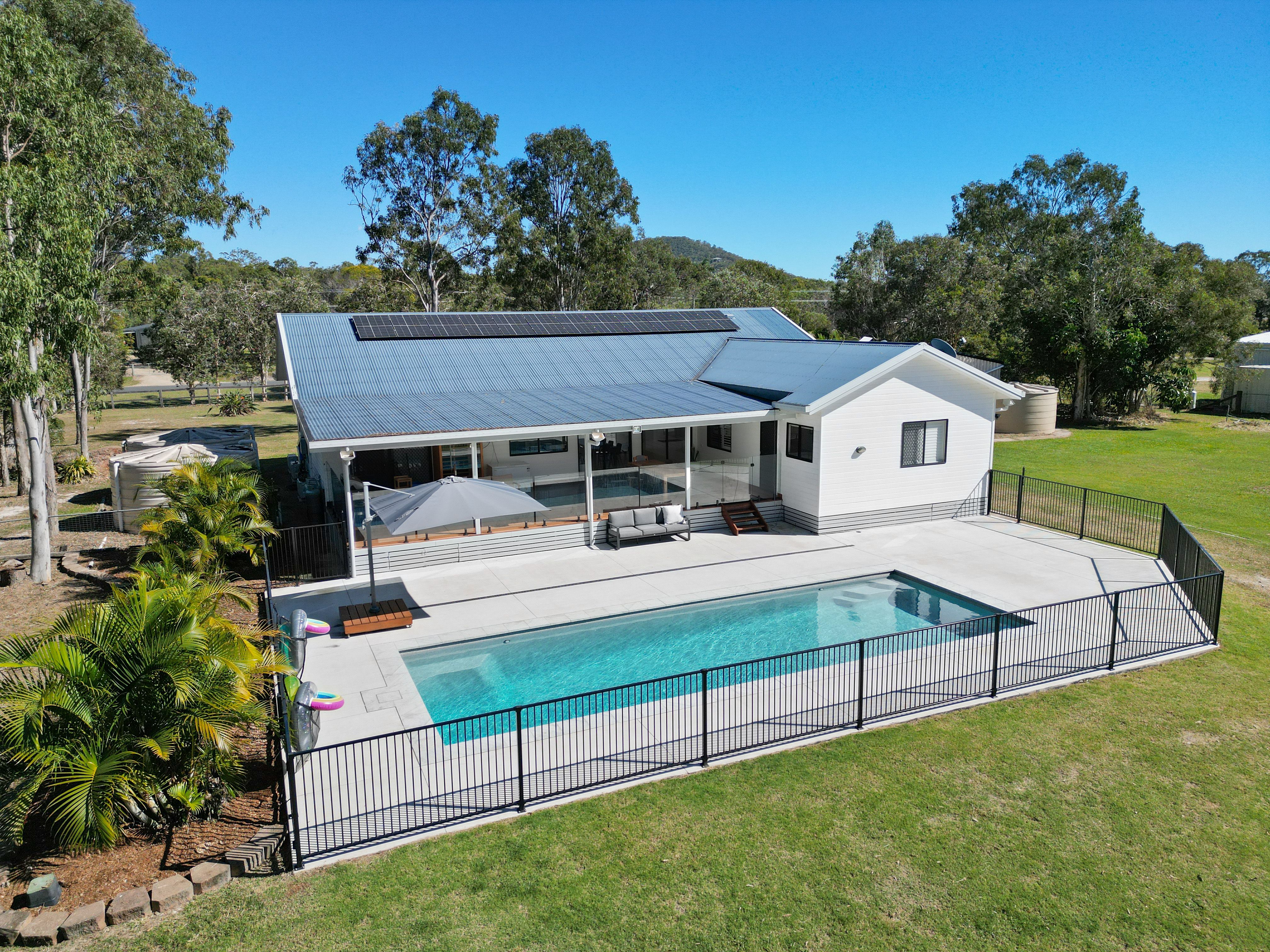 Resort Style Acreage Family Home in The Cove Estate, Agnes Water